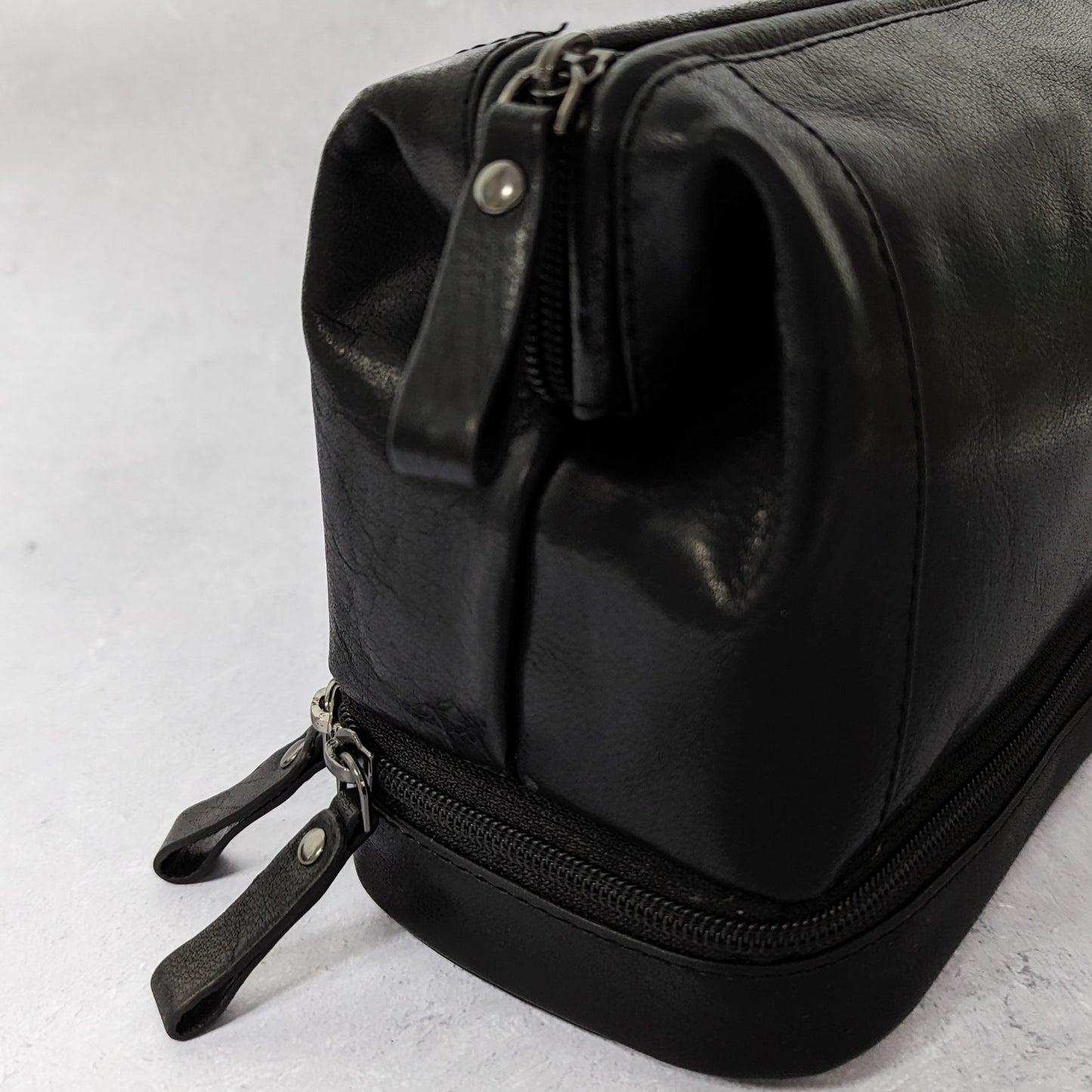 Black Leather Personalised Washbag - with Wide Opening & Bottom Compartment - UNPERSONALISED