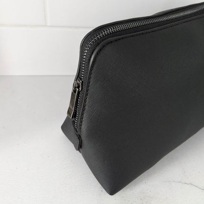Sleek Faux Leather Wash Bag - Black - Unisex